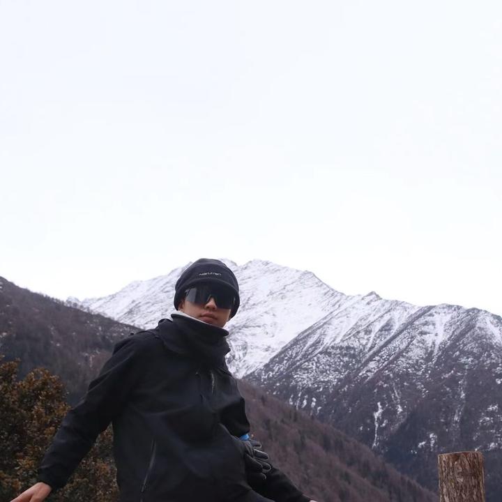 修缘在云南带队
